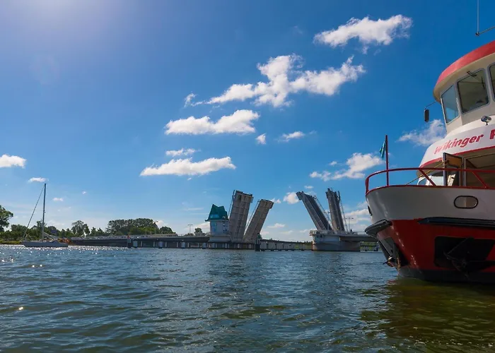 Vakantiehuis King Erste Lage, Dachterrasse, Meerblick, Carport, Kamin, Sauna, Terrasse, Aussenrolllaeden Olpenitz